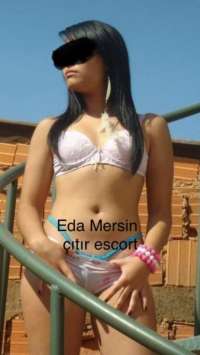 Mersin Kostümlü Escort, Muhteşem ve Heyecan Verici Deneyim