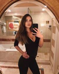 Mersin Kostümlü Escort: Size Özel Olağanüstü Bir Hizmet